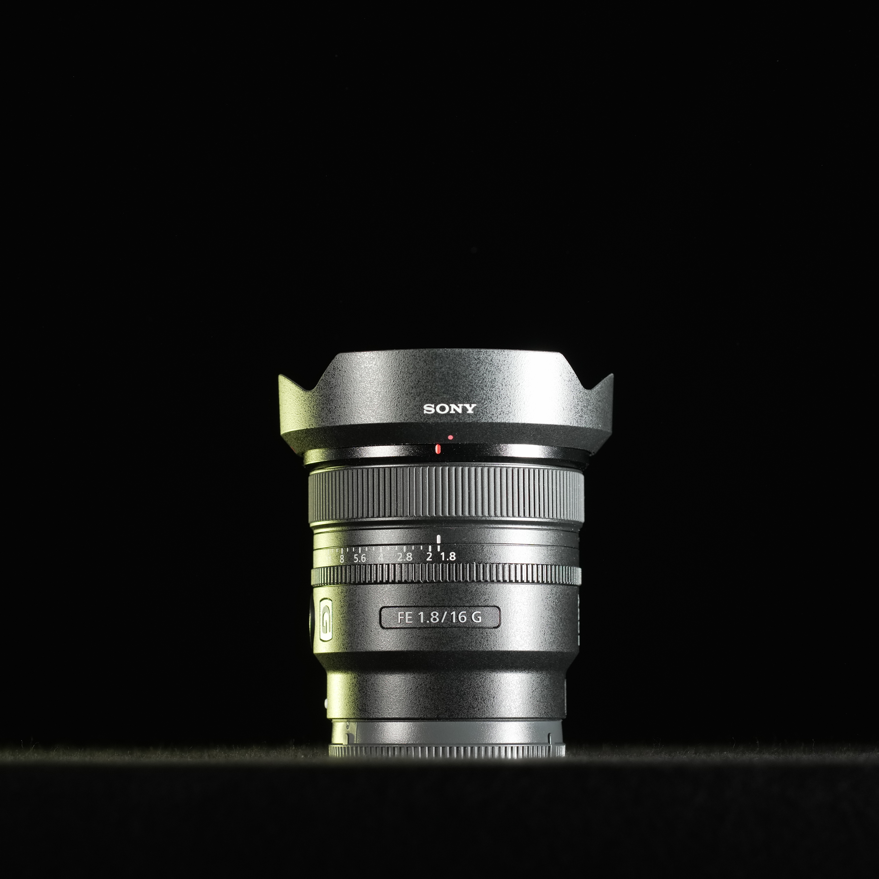 SONY FE 16 F1.8 G