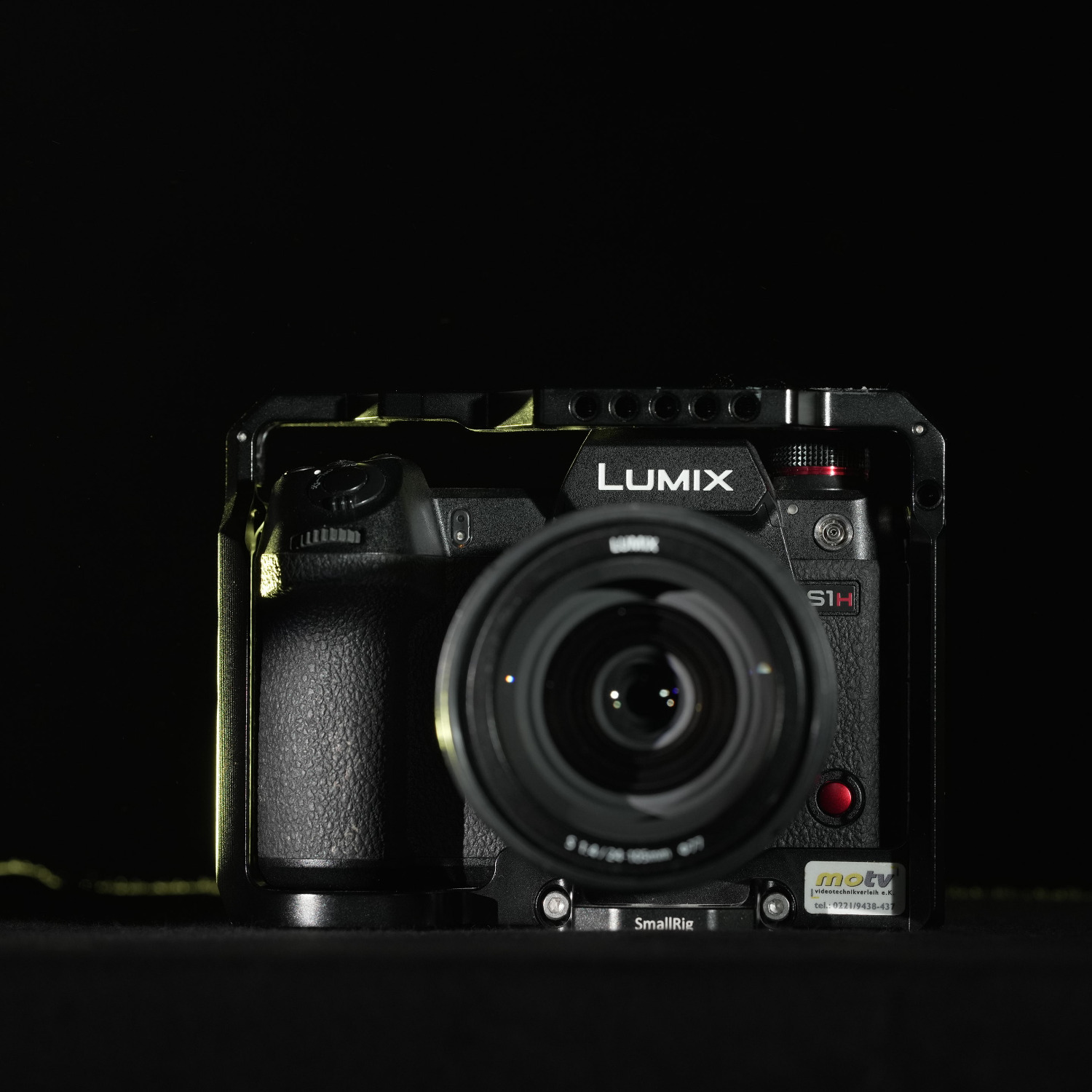 PANASONIC LUMIX S1H