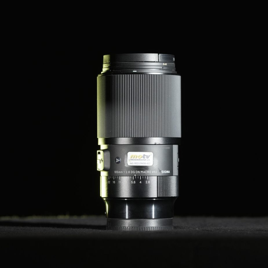 SIGMA 105 F2.8 ART Macro
