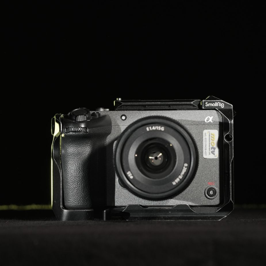 SONY FX30