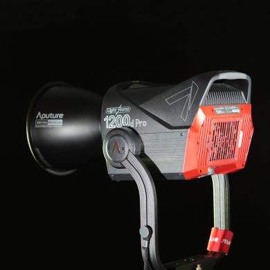 Aputure LS 1200 D