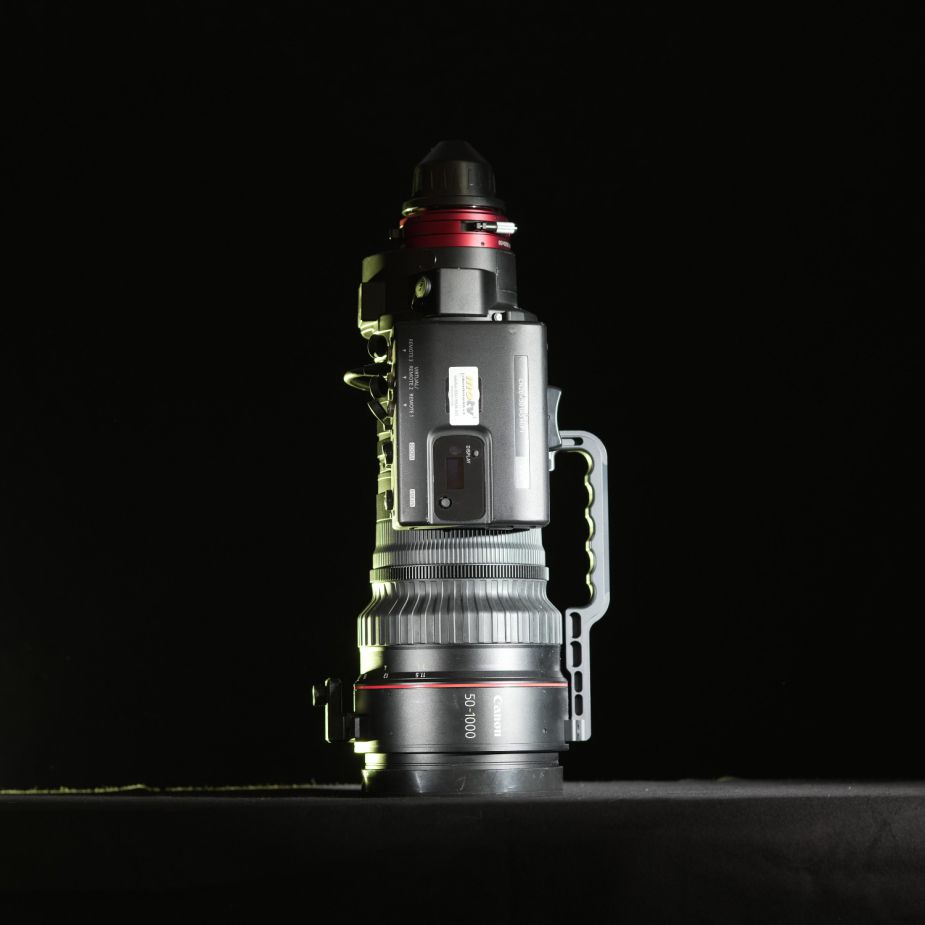 CANON CN20x50