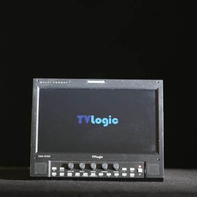 TVlogic  SRM-095W